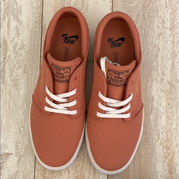 janoski terracotta
